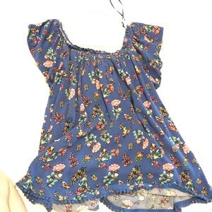 Floral top